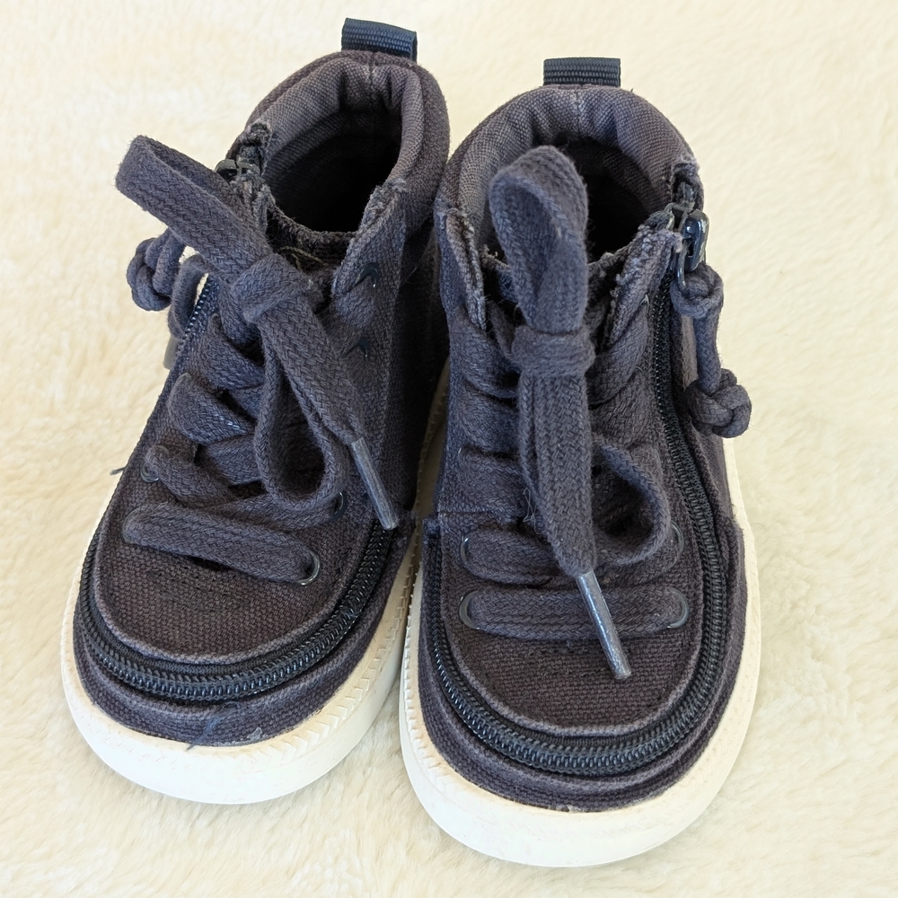 Great Condition: Billy Footwear Classic Lace Up with Zipper Kids 5